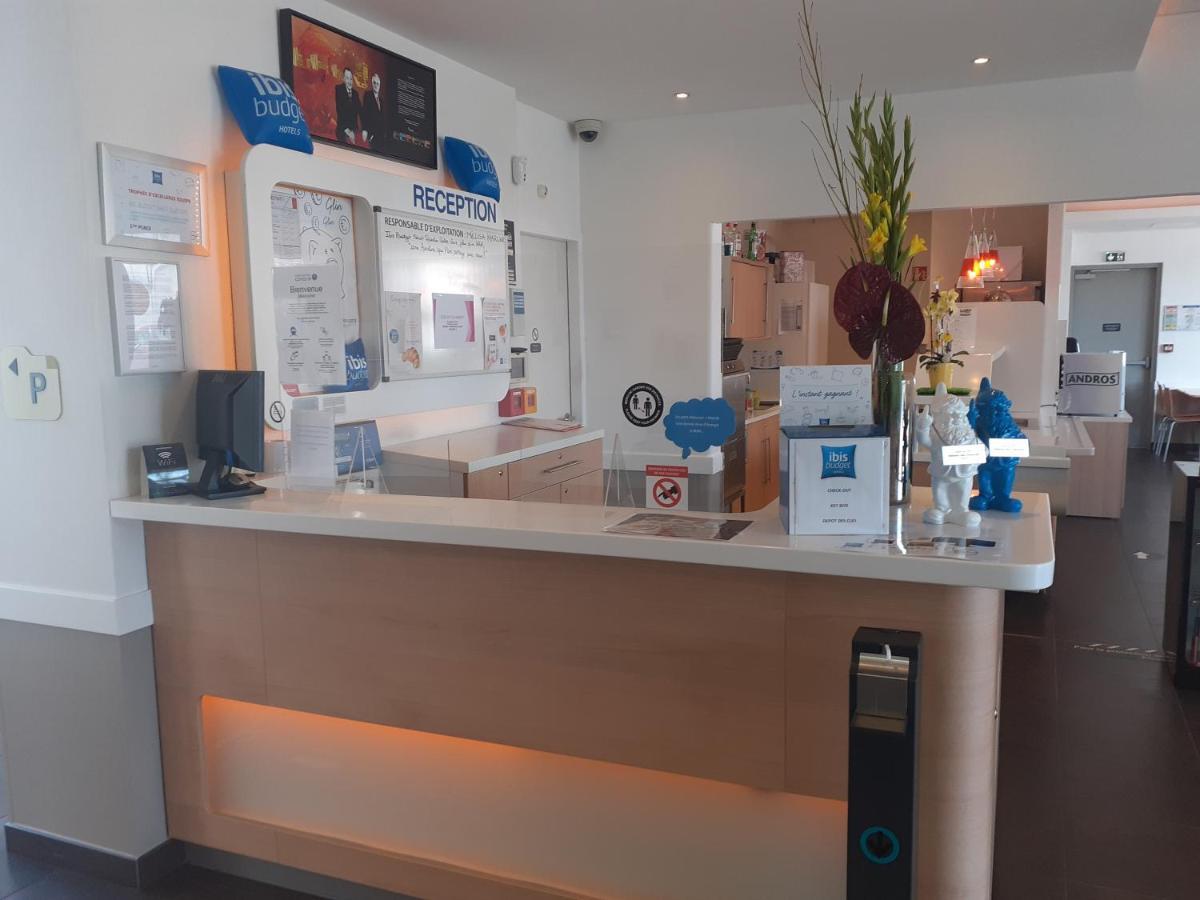 Ibis Budget Saint-Quentin Centre Gare Экстерьер фото