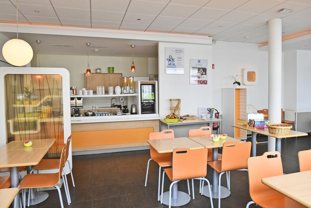 Ibis Budget Saint-Quentin Centre Gare Экстерьер фото